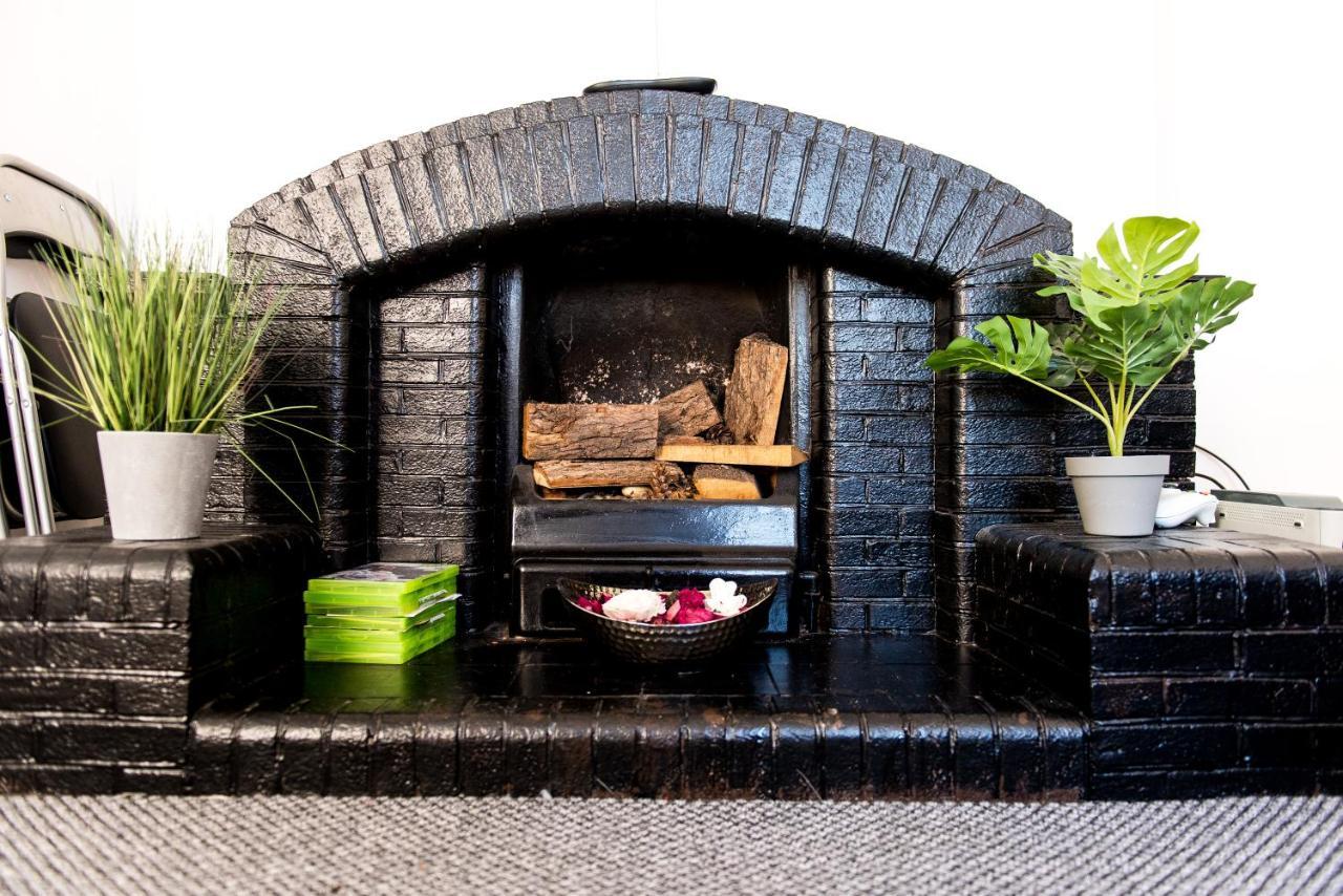 Characterful 2 Bed Apartment - Spacious & Comfy Castle Donington Exteriér fotografie