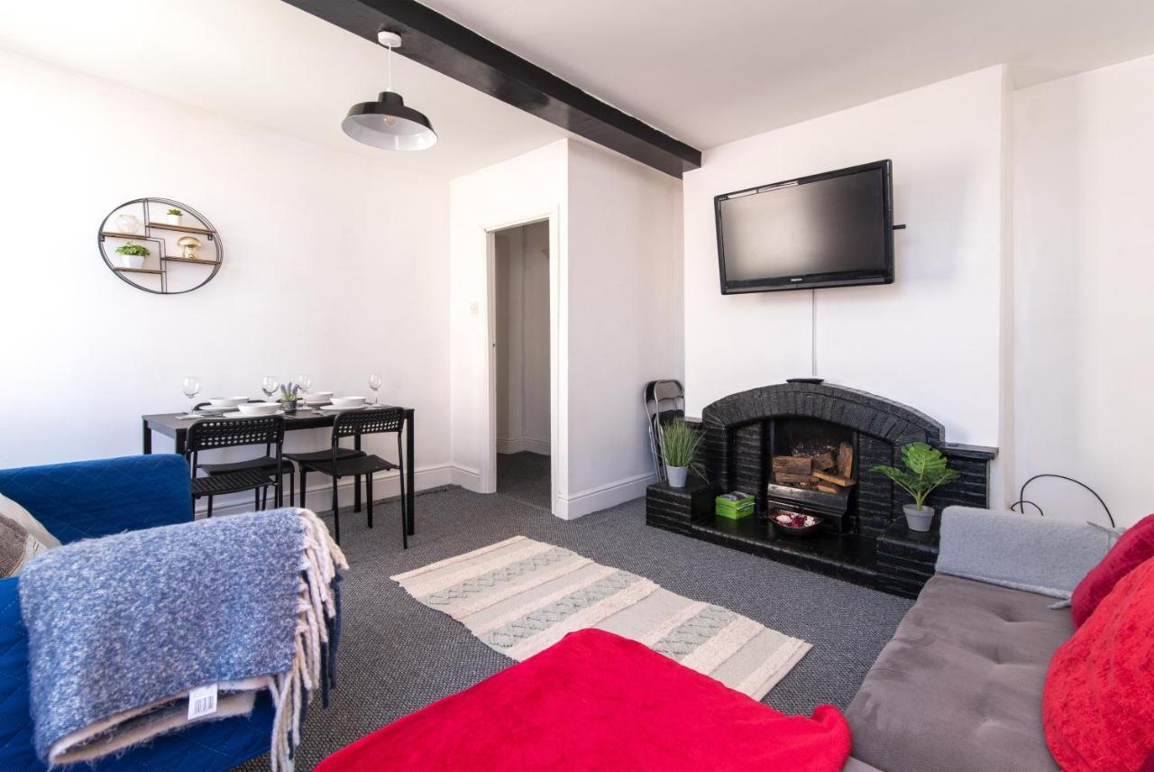 Characterful 2 Bed Apartment - Spacious & Comfy Castle Donington Exteriér fotografie